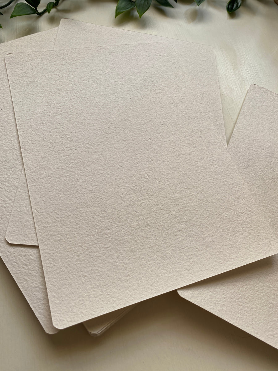 Furry Tail Arts - Suti - Round Corner Loose papers - sheets - A5
